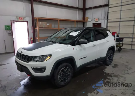2019 Jeep Compass Trailhawk 4X4 z USA, uszkodzony, nr VIN 3C4NJDDBXKT668755